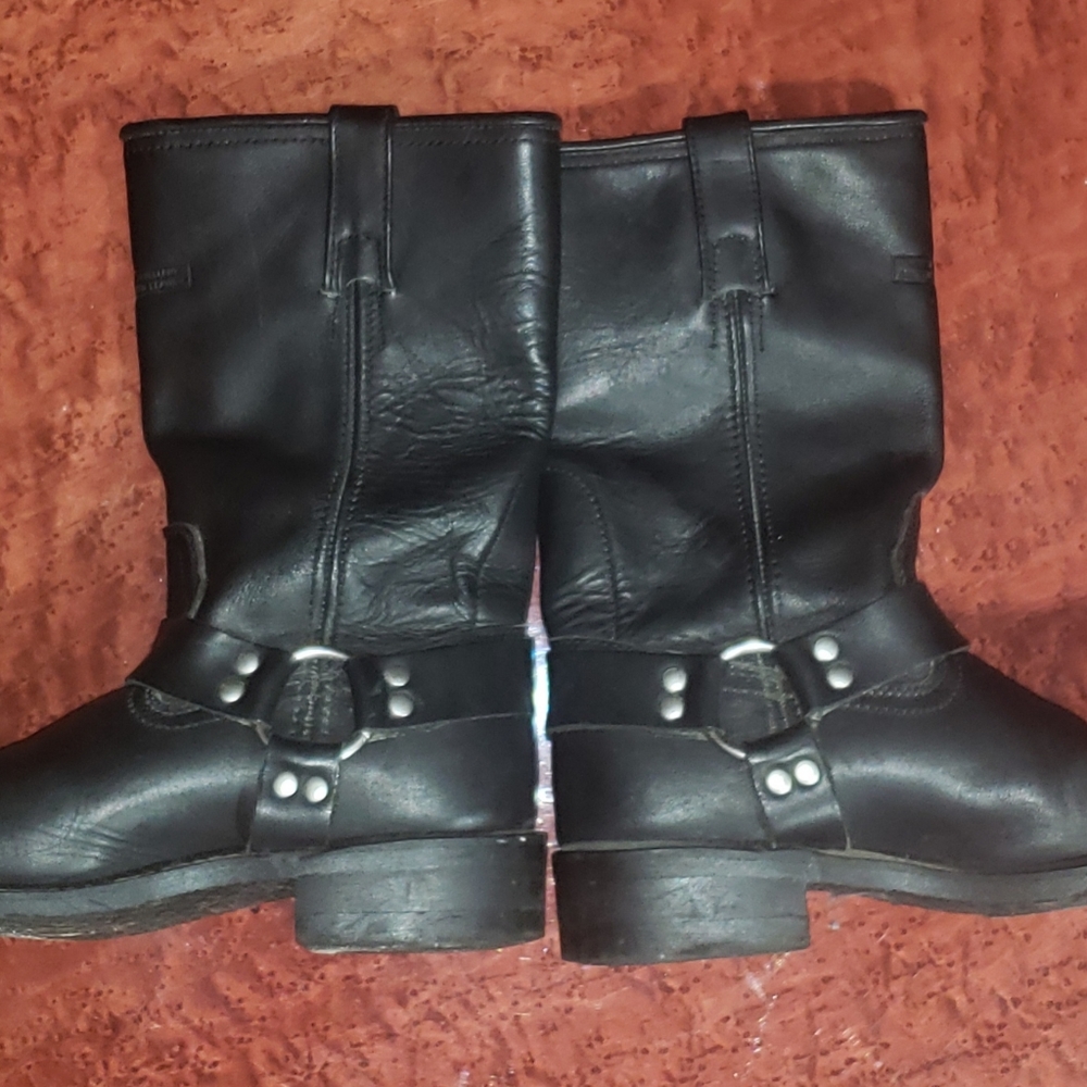 Xelement harness boots